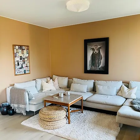 Modern With Kitchen & Balkony 아파트 *